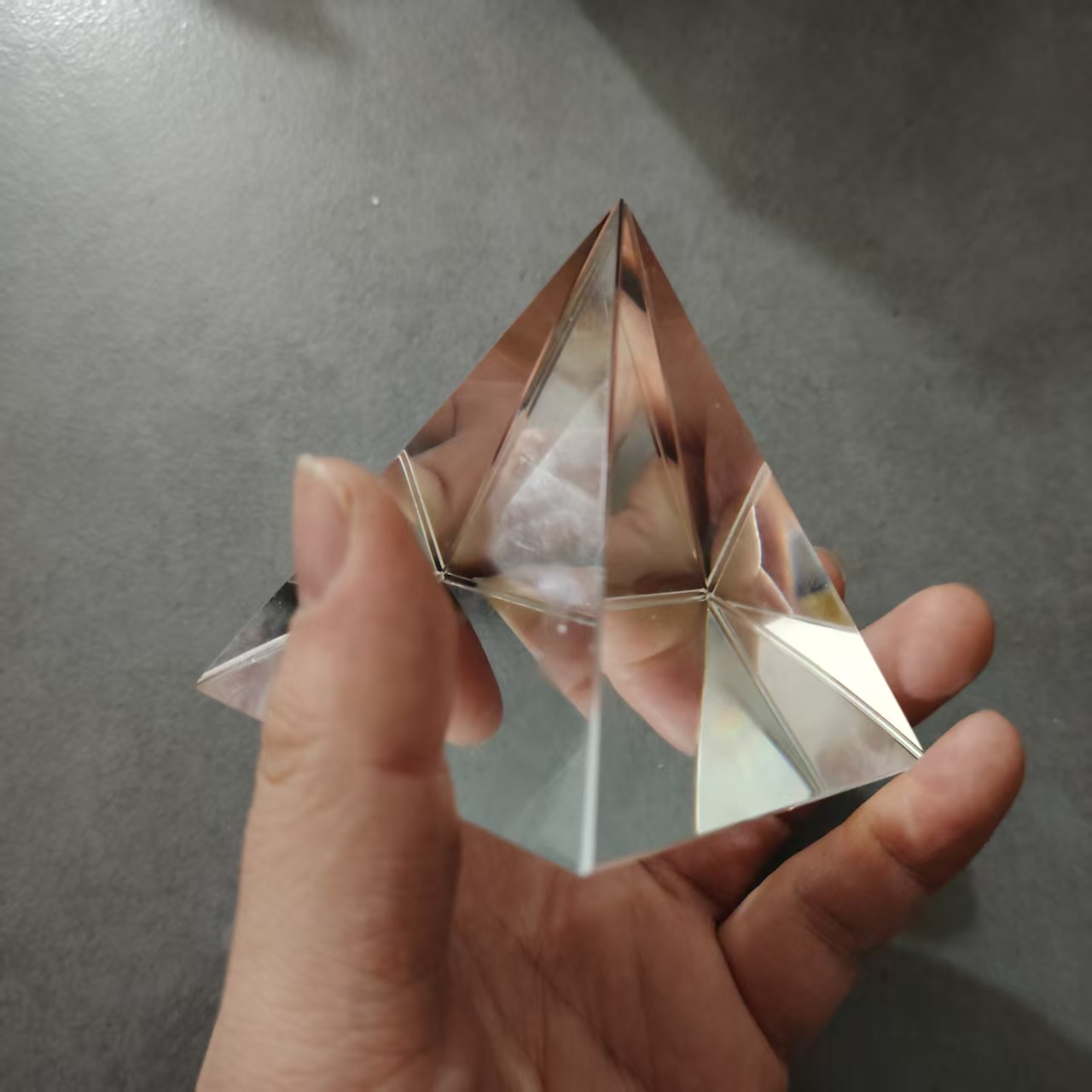 1 Buah Prisma Piramida Segi Em - Photography Lighting Test ulasan dan harga